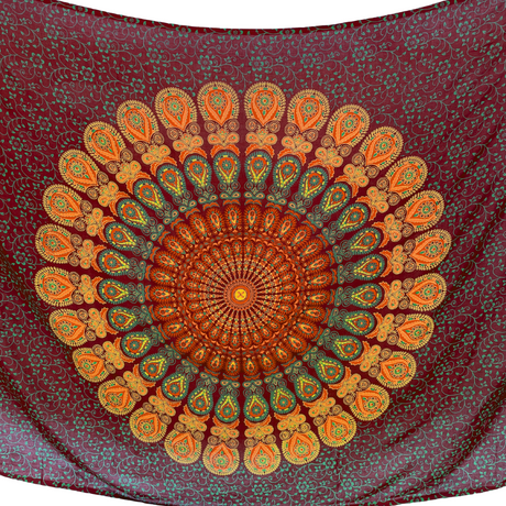 Sarong Pfauenfeder Mandala dunkelrot – dünnes Strandtuch für unterwegs