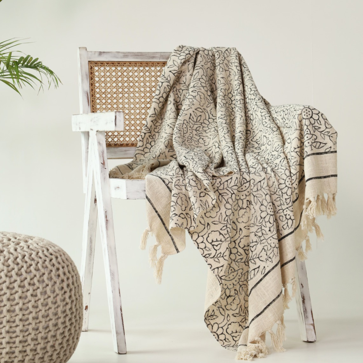 Indische Tagesdecke mit floralem Design - 100% weiche Baumwolle