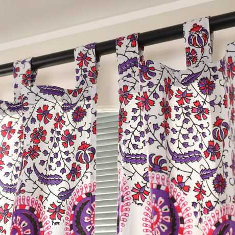 Vorhang Pfauenfeder Mandala in Weiß, Rosa und Lila, indischer Vorhang mit Schlaufen