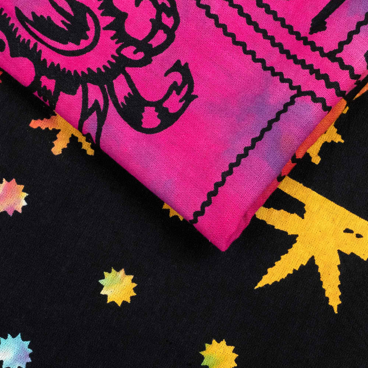 Wandtuch Sternzeichen batik bunt