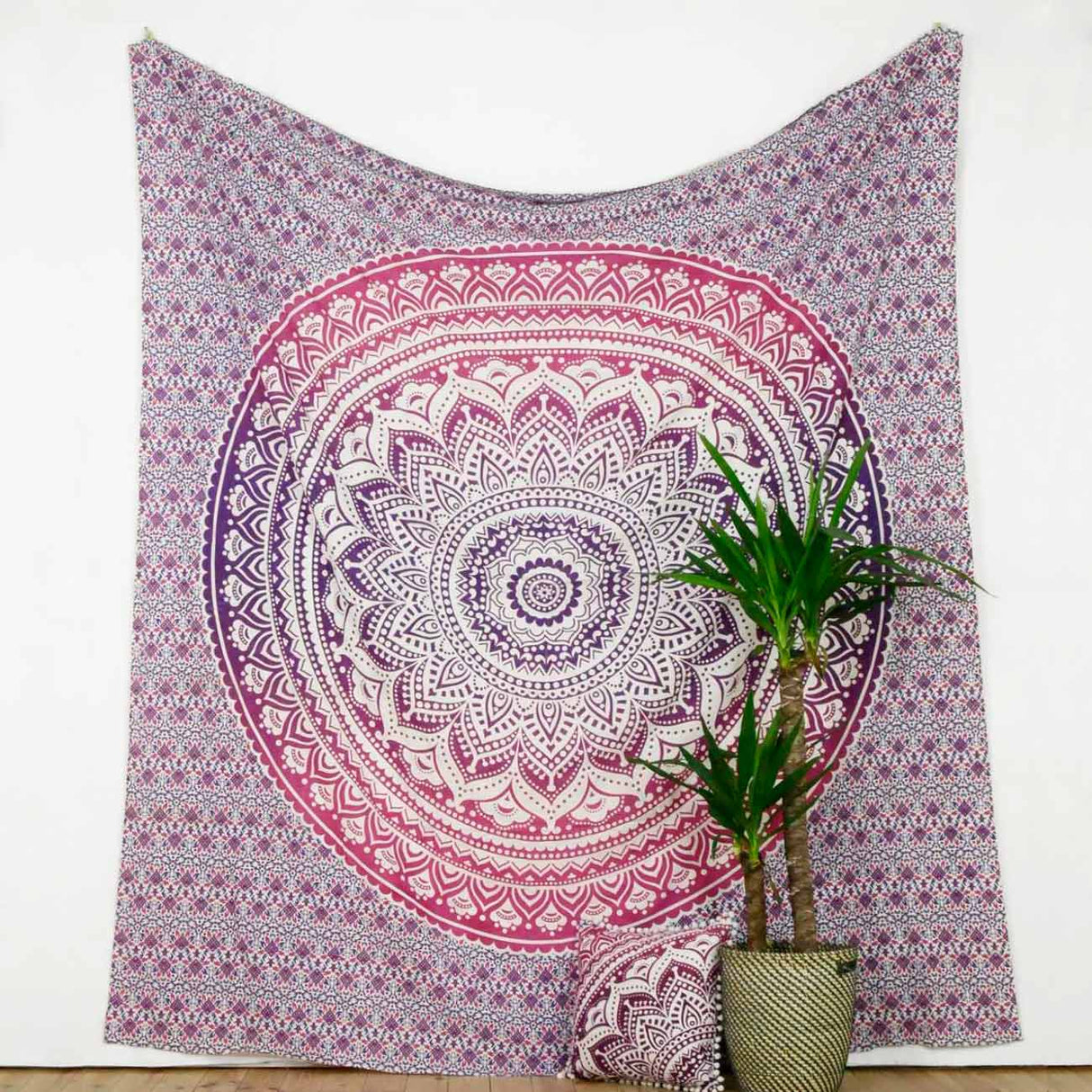 Wandtuch Ombre Mandala lila rosa