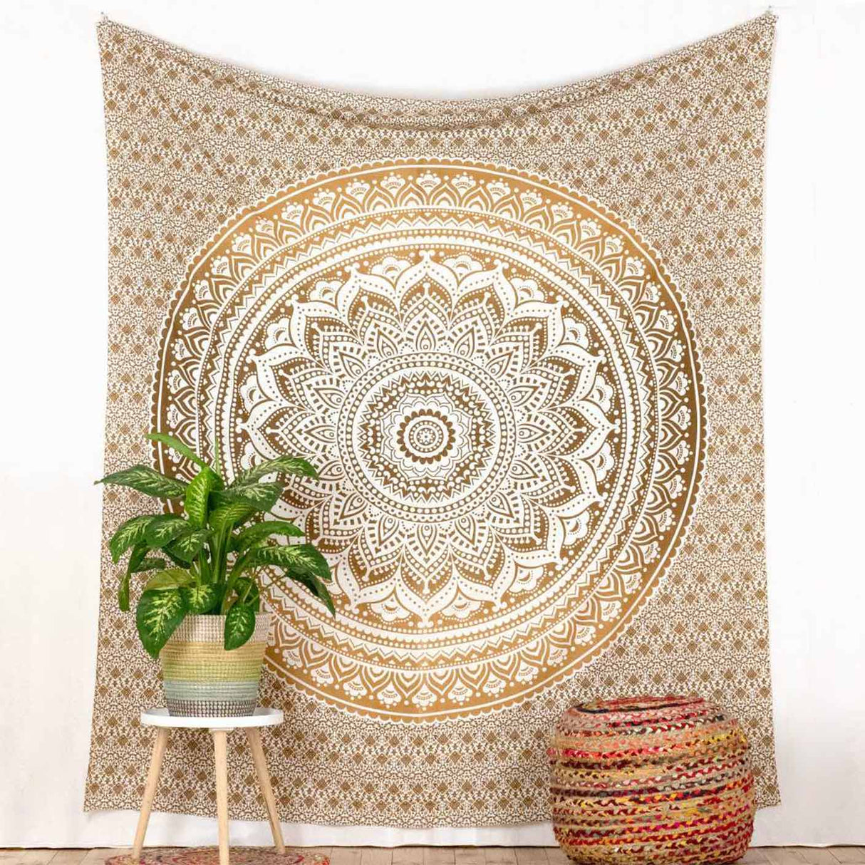 Wandtuch Ombre Mandala ocker braun - ca. 230x210 cm