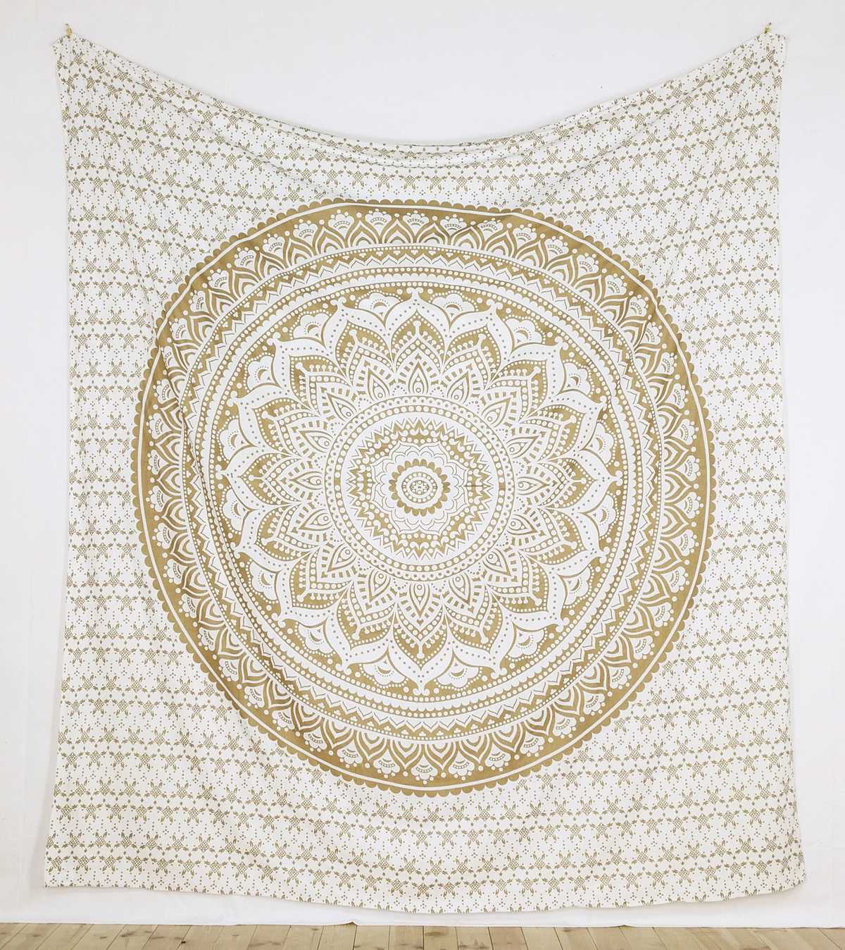 Wandtuch Ombre Mandala weiß gold - groß ca. 230x210 cm