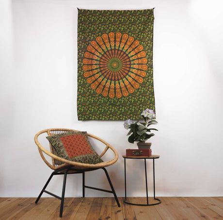 Wandtuch Pfauenfeder Mandala grün orange