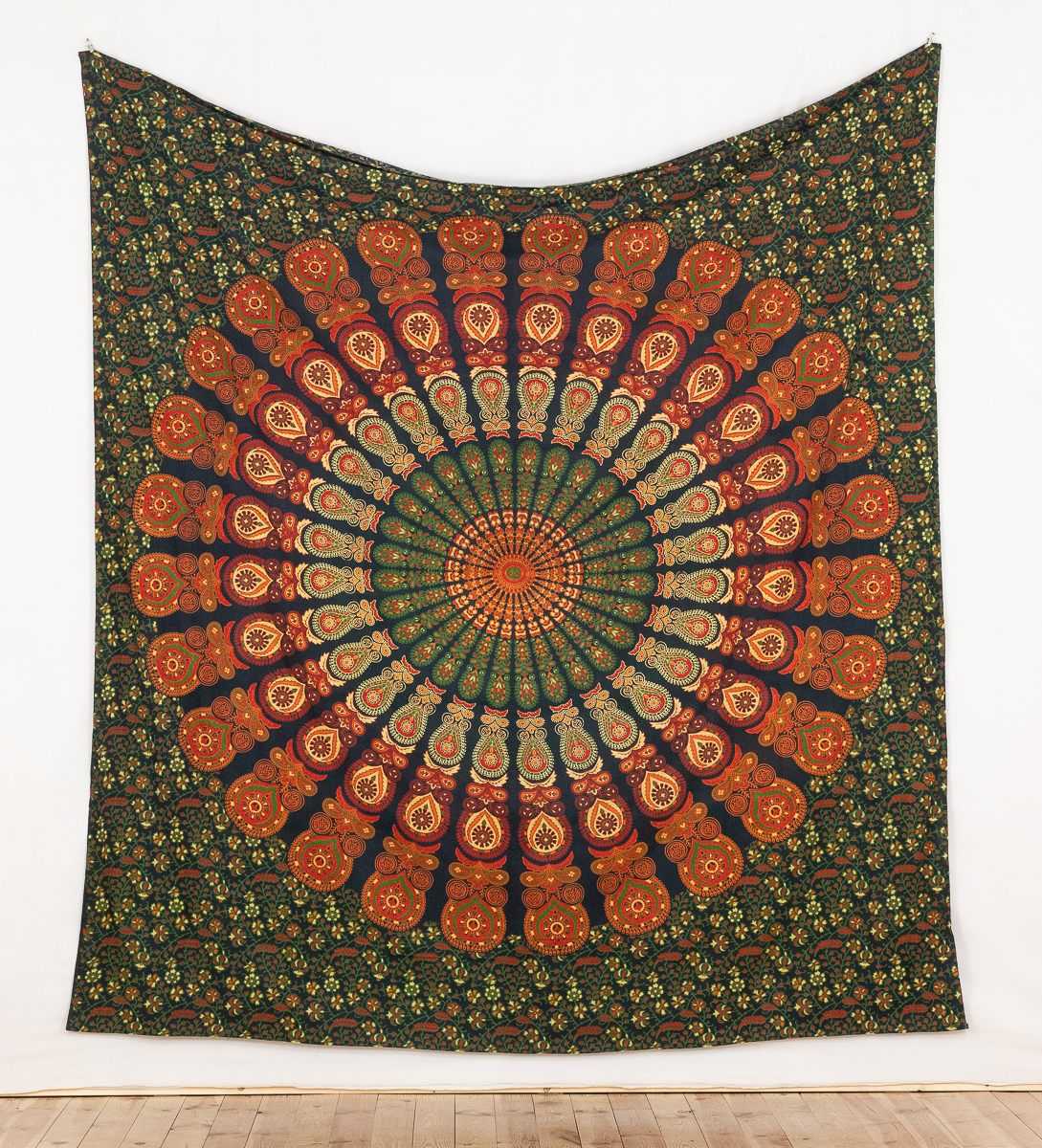 Wandtuch Pfauenfeder Mandala grün orange - frei