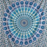 Wandtuch Pfauenfeder Mandala weiß blau, indischer Wandbehang mit floralem Muster