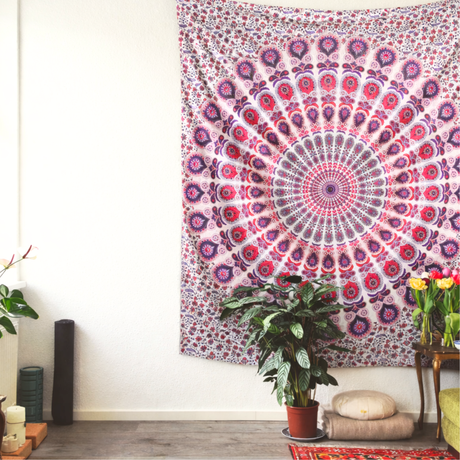 Wandtuch Pfauenfeder Mandala weiß rosa