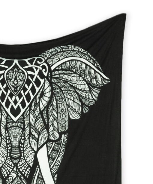 Großes Wandtuch mit Elefant in schwarz