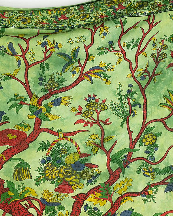 Großes Wandtuch mit Lebensbaum in grün