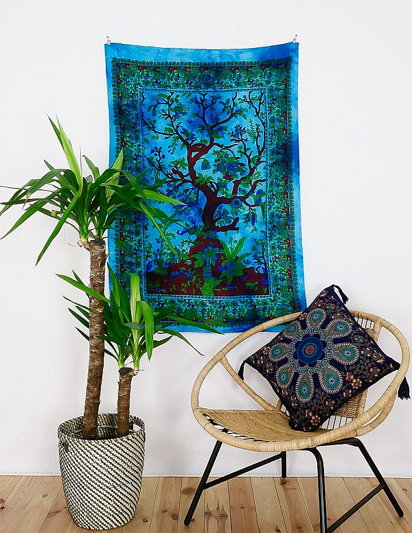 Kleines Wandtuch Lebensbaum batik blau