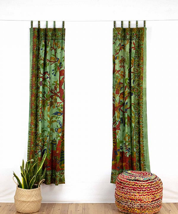 Indischer Vorhang Lebensbaum batik grün offen