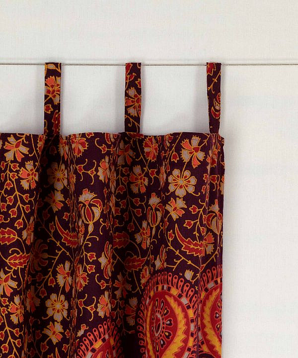 Mandala Vorhang Pfauenfeder rot orange gelb mit Schlaufen