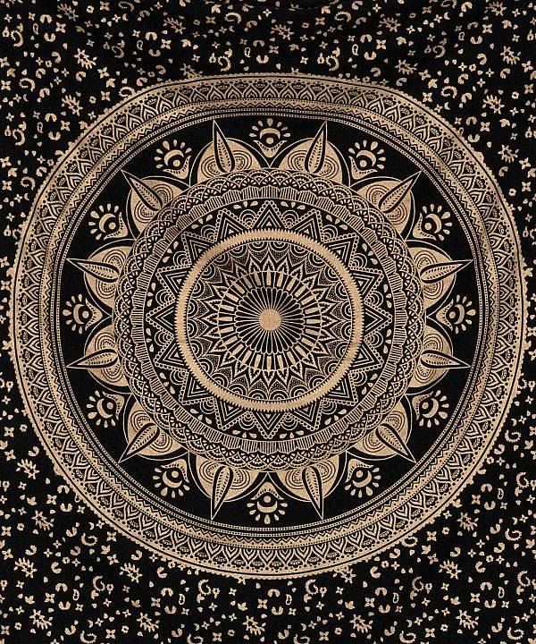 Wandtuch mit Gold Mandala auf schwarz