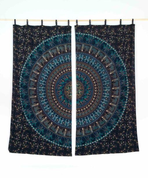 Mandala Vorhang in türkis und blau mit Schlaufen