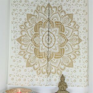 Indischer Vorhang mit Lotus in weiß und gold